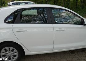 Хендай i30, объемом двигателя 1.37 л и пробегом 73 тыс. км за 10259 $, фото 14 на Automoto.ua