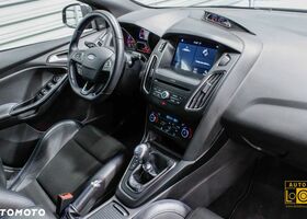 Форд Фокус, об'ємом двигуна 2.26 л та пробігом 21 тис. км за 33165 $, фото 15 на Automoto.ua