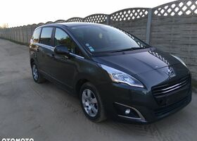 Пежо 5008, объемом двигателя 1.56 л и пробегом 230 тыс. км за 2570 $, фото 4 на Automoto.ua