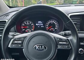 Кіа Sportage, об'ємом двигуна 1.59 л та пробігом 82 тис. км за 17711 $, фото 12 на Automoto.ua