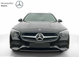 Мерседес Ц-Класс 2024 в Европе на Automoto.ua Черный Мерседес Ц-Класс, объемом двигателя 1 л и пробегом 1 тыс. км за 51744 $, фото 1 на Automoto.ua