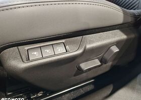 Альфа Ромео Джуниор 2025 в Европе на Automoto.ua Красный Альфа Ромео Джуниор, объемом двигателя 1 л и пробегом 1 тыс. км за 35473 $, фото 14 на Automoto.ua