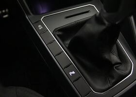 Фольксваген Taigo 2024 у Європі на Automoto.ua Чорний Фольксваген Taigo, об'ємом двигуна 1 л та пробігом 10 тис. км за 40978 $, фото 14 на Automoto.ua