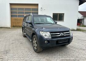 Міцубісі Паджеро 2007 у Європі на Automoto.ua Міцубісі Паджеро, об'ємом двигуна 3.2 л та пробігом 292 тис. км за 5490 $, фото 2 на Automoto.ua