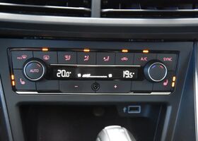 Фольксваген Поло 2018 у Європі на Automoto.ua Чорний Фольксваген Поло, об'ємом двигуна 1 л та пробігом 111 тис. км за 19109 $, фото 12 на Automoto.ua