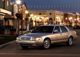 Меркури Гранд Маркиз, Седан 2000 - н.в. 4.6 V8 (223 hp)