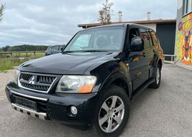 Міцубісі Паджеро 2006 у Європі на Automoto.ua Чорний Міцубісі Паджеро, об'ємом двигуна 0 л та пробігом 215 тис. км за 4199 $, фото 1 на Automoto.ua