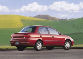 Шевроле Метро, Седан 1998 - 2007 Sedan (MR226) 1.3 LSi