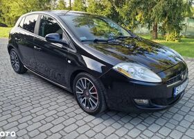 Фіат Браво, об'ємом двигуна 1.96 л та пробігом 235 тис. км за 3823 $, фото 1 на Automoto.ua