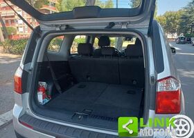 Шевроле Орландо 2012 в Европе на Automoto.ua Серый Шевроле Орландо, объемом двигателя 2 л и пробегом 201 тыс. км за 5787 $, фото 7 на Automoto.ua