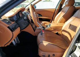 Чорний Мазераті Quattroporte, об'ємом двигуна 4.24 л та пробігом 95 тис. км за 10940 $, фото 6 на Automoto.ua