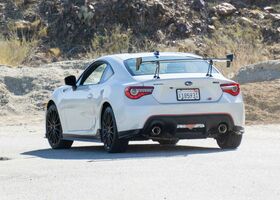 Subaru BRZ 2018 на тест-драйве, фото 11