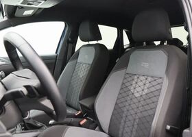 Фольксваген Поло 2024 в Европе на Automoto.ua Синий Фольксваген Поло, объемом двигателя 1 л и пробегом 19 тыс. км за 30179 $, фото 5 на Automoto.ua