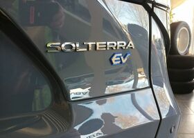 Сірий Субару Solterra, об'ємом двигуна 0 л та пробігом 5 тис. км за 52570 $, фото 19 на Automoto.ua
