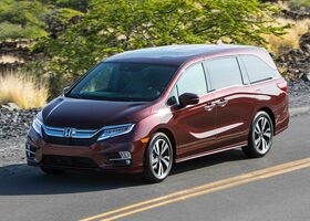 Honda Odyssey 2020 на тест-драйве, фото 2