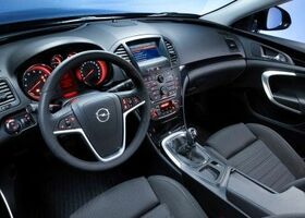 Опель Інсігнія, Седан 2008 - н.в. Sedan 2.0 Turbo