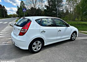 Хендай i30, объемом двигателя 1.4 л и пробегом 155 тыс. км за 4730 $, фото 5 на Automoto.ua