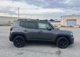 Джип Ренегат 2019 в Европе на Automoto.ua Серый Джип Ренегат, объемом двигателя 1.33 л и пробегом 49 тыс. км за 25777 $, фото 4 на Automoto.ua