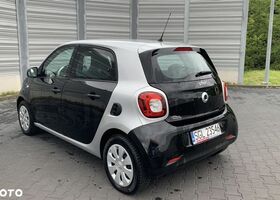 Смарт Forfour, об'ємом двигуна 1 л та пробігом 67 тис. км за 6371 $, фото 16 на Automoto.ua