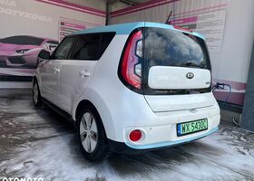 Кіа Soul, об'ємом двигуна 0 л та пробігом 165 тис. км за 7732 $, фото 18 на Automoto.ua