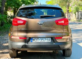 Кіа Sportage, об'ємом двигуна 2 л та пробігом 164 тис. км за 12635 $, фото 12 на Automoto.ua