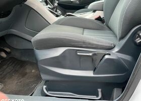 Форд Сі-Макс 2011 у Європі на Automoto.ua Білий Форд Сі-Макс, об'ємом двигуна 1 л та пробігом 224 тис. км за 18900 $, фото 14 на Automoto.ua