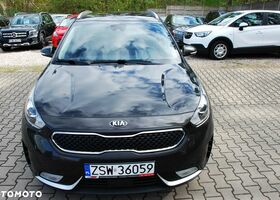 Кіа Niro, об'ємом двигуна 1.58 л та пробігом 182 тис. км за 12873 $, фото 2 на Automoto.ua