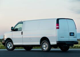 Chevrolet Express 2019 на тест-драйве, фото 4