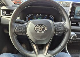 Тойота РАВ 4 2022 в Европе на Automoto.ua Белый Тойота РАВ 4, объемом двигателя 2.49 л и пробегом 51 тыс. км за 35922 $, фото 13 на Automoto.ua