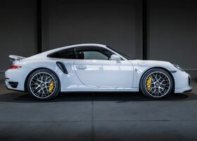 Білий Порше 911, об'ємом двигуна 3.8 л та пробігом 24 тис. км за 215066 $, фото 2 на Automoto.ua