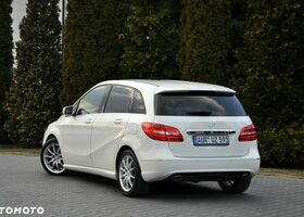 Мерседес Б-клас 2014 у Європі на Automoto.ua Білий Мерседес Б-клас, об'ємом двигуна 2.14 л та пробігом 206 тис. км за 9662 $, фото 13 на Automoto.ua