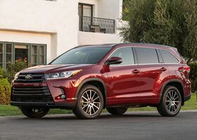 Toyota Highlander 2017 изображение 4 Toyota Highlander 2017 на тест-драйве, фото 4