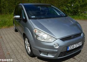 Форд С-Макс, объемом двигателя 2 л и пробегом 238 тыс. км за 5378 $, фото 3 на Automoto.ua