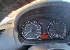 БМВ 1 Серія, об'ємом двигуна 2 л та пробігом 310 тис. км за 3888 $, фото 4 на Automoto.ua