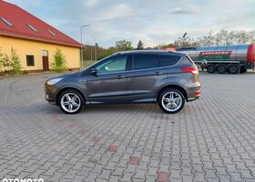 Форд Куга, об'ємом двигуна 2 л та пробігом 198 тис. км за 12721 $, фото 10 на Automoto.ua