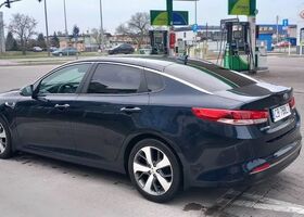 Киа Оптима, объемом двигателя 1.69 л и пробегом 134 тыс. км за 16307 $, фото 17 на Automoto.ua