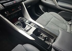 Мицубиси Eclipse Cross 2025 в Европе на Automoto.ua Мицубиси Eclipse Cross, объемом двигателя 2.4 л и пробегом 7 тыс. км за 30490 $, фото 12 на Automoto.ua