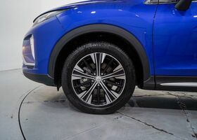 Мицубиси Eclipse Cross 2019 в Европе на Automoto.ua Синий Мицубиси Eclipse Cross, объемом двигателя 1.5 л и пробегом 95 тыс. км за 21246 $, фото 10 на Automoto.ua