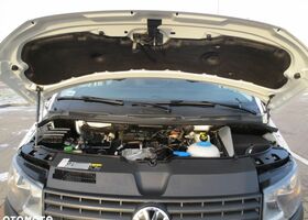 Фольксваген Каравелла 2016 у Європі на Automoto.ua Білий Фольксваген Каравелла, об'ємом двигуна 1 л та пробігом 107 тис. км за 88560 $, фото 31 на Automoto.ua