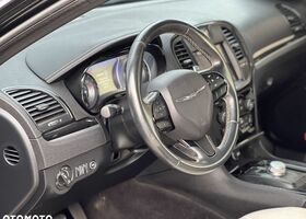 Крайслер 300 S, об'ємом двигуна 3.6 л та пробігом 180 тис. км за 8618 $, фото 32 на Automoto.ua