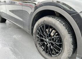 Мазераті Леванте 2018 у Європі на Automoto.ua Чорний Мазераті Леванте, об'ємом двигуна 0 л та пробігом 89 тис. км за 58354 $, фото 12 на Automoto.ua