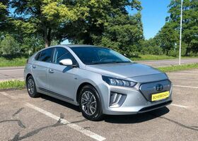 Серый Хендай Ioniq, объемом двигателя 0 л и пробегом 57 тыс. км за 21490 $, фото 1 на Automoto.ua