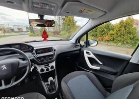 Пежо 208, объемом двигателя 1.2 л и пробегом 64 тыс. км за 5810 $, фото 9 на Automoto.ua