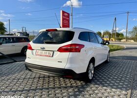 Форд Фокус, об'ємом двигуна 1 л та пробігом 125 тис. км за 8402 $, фото 8 на Automoto.ua