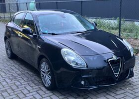 Чорний Альфа Ромео Giulietta, об'ємом двигуна 1.6 л та пробігом 200 тис. км за 4158 $, фото 2 на Automoto.ua