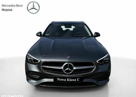 Мерседес Ц-Класс 2023 в Европе на Automoto.ua Серый Мерседес Ц-Класс, объемом двигателя 1 л и пробегом 18 тыс. км за 62352 $, фото 1 на Automoto.ua