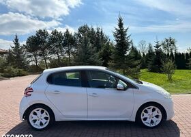 Пежо 208, объемом двигателя 1.56 л и пробегом 212 тыс. км за 5680 $, фото 4 на Automoto.ua