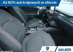 Форд Фокус, об'ємом двигуна 1 л та пробігом 85 тис. км за 14255 $, фото 9 на Automoto.ua