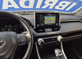 Тойота РАВ 4 2022 в Европе на Automoto.ua Белый Тойота РАВ 4, объемом двигателя 2.49 л и пробегом 51 тыс. км за 35922 $, фото 10 на Automoto.ua