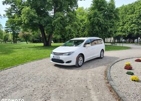 Крайслер Pacifica, об'ємом двигуна 3.61 л та пробігом 114 тис. км за 25918 $, фото 2 на Automoto.ua